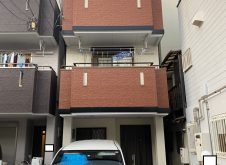大阪市東住吉区F様邸、外壁屋根塗装工事完工